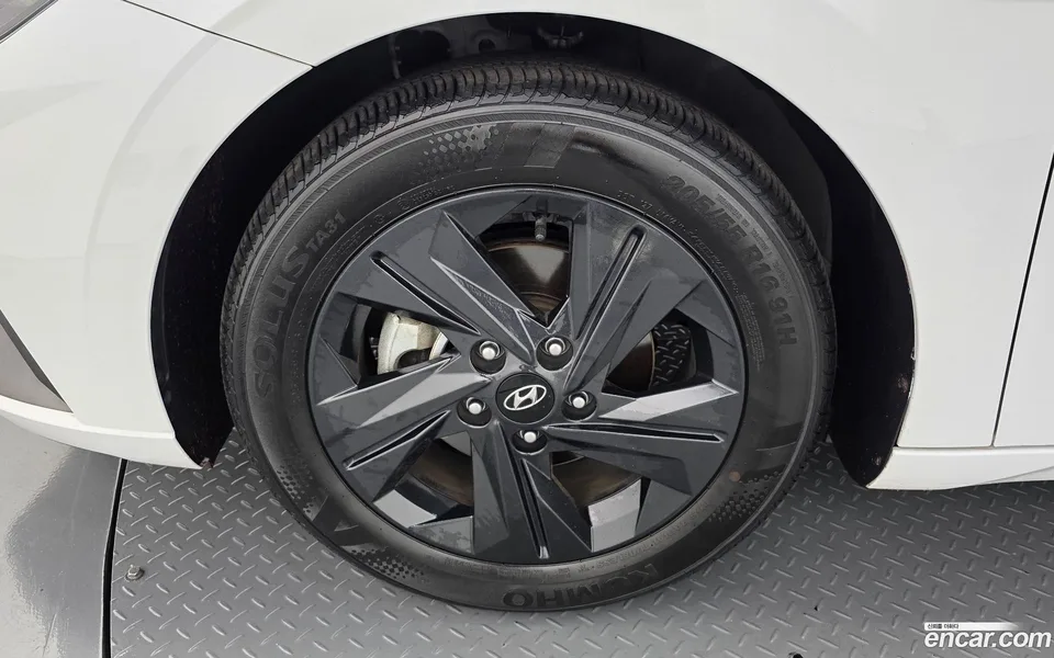 Hyundai Avante 1.6 2022 — thumbnail 5