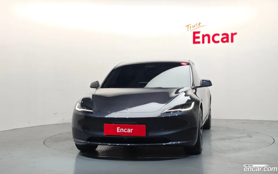 Tesla Model 3 RWD 2026 — миниатюра 3