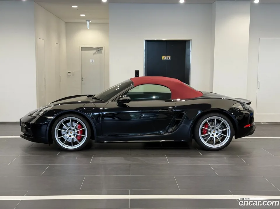 Porsche 718 Boxster 4.0 GTS 2024 — миниатюра 4