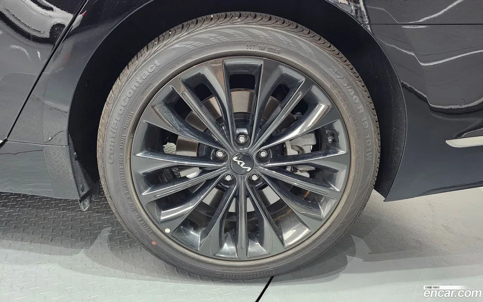 Kia K9 3.8 GDI AWD 2025 — thumbnail 2