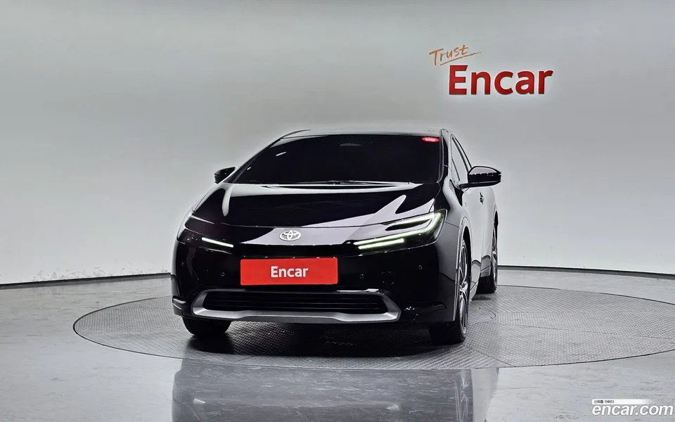 Toyota Prius 2.0 XLE 2025 — thumbnail 3
