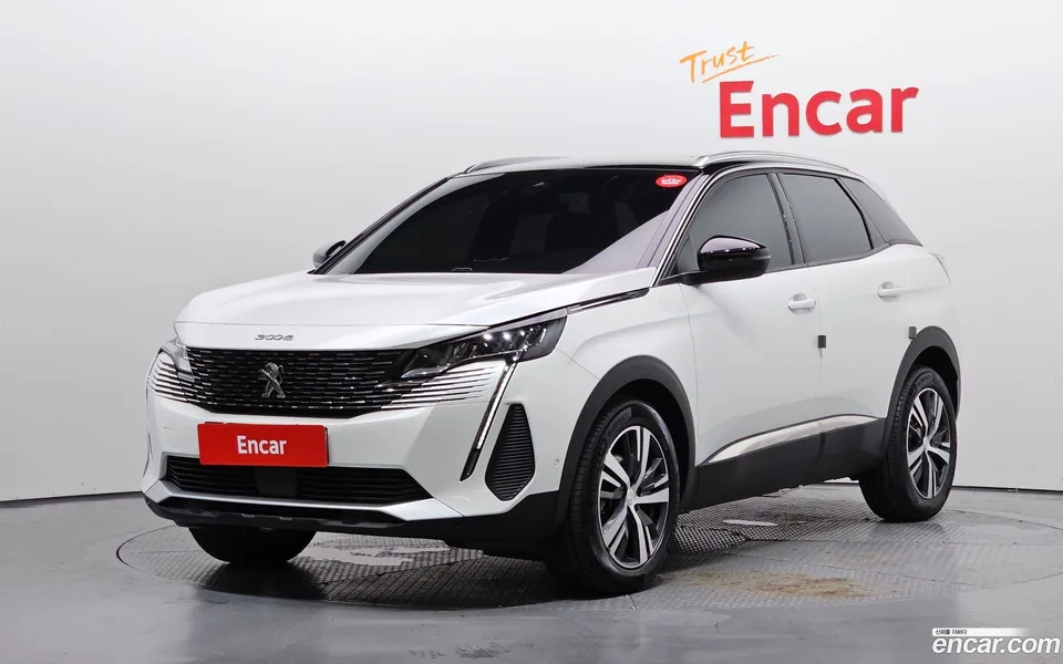 Peugeot 3008 1.2 Pure Tech 2024 — photo 1, buy with delivery to Moscow