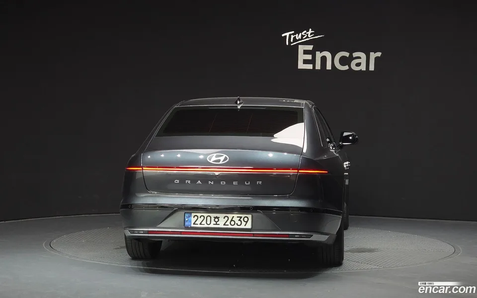 Hyundai Grandeur 2.5 2WD 2023 — миниатюра 4