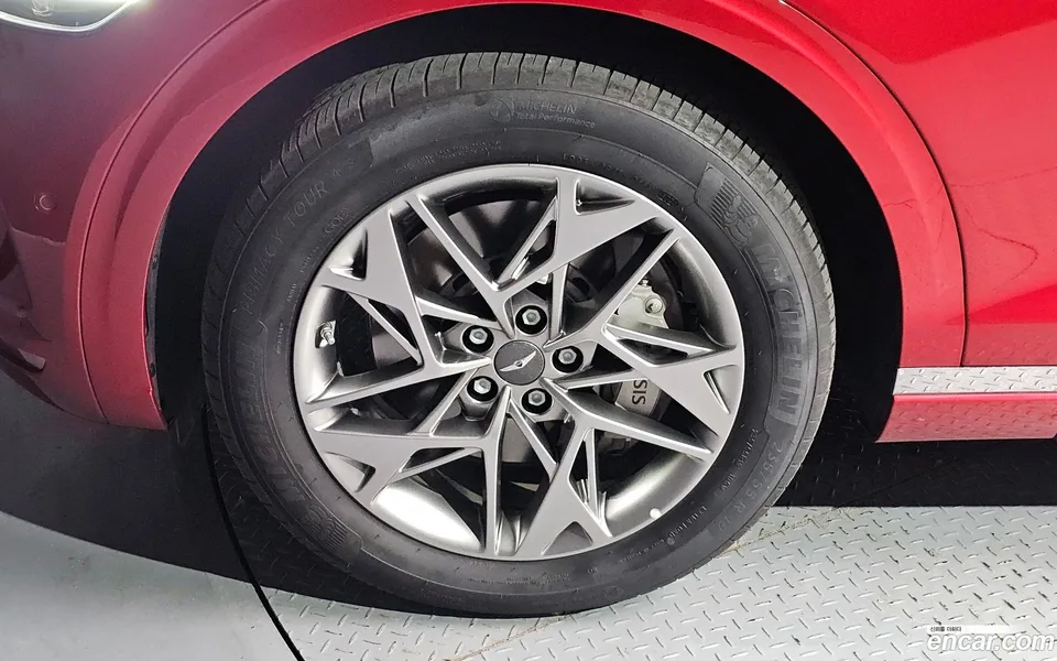 Genesis GV70 2.5T 2WD 2024 — миниатюра 2