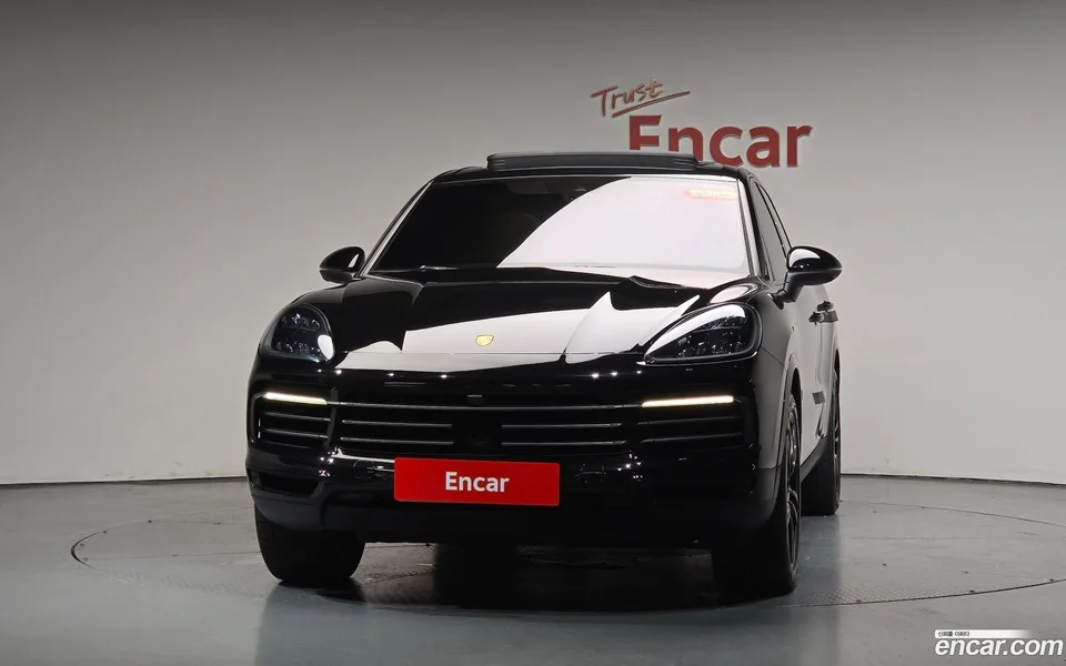 Porsche Cayenne 3.0 E- 2023 — миниатюра 3