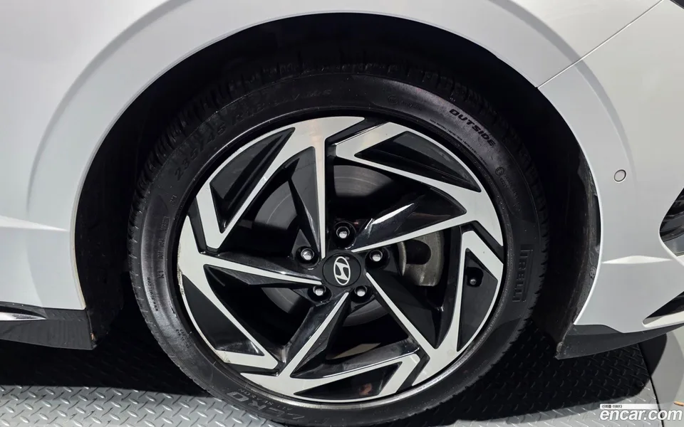 Hyundai Sonata The Edge 2.0 2023 — thumbnail 2