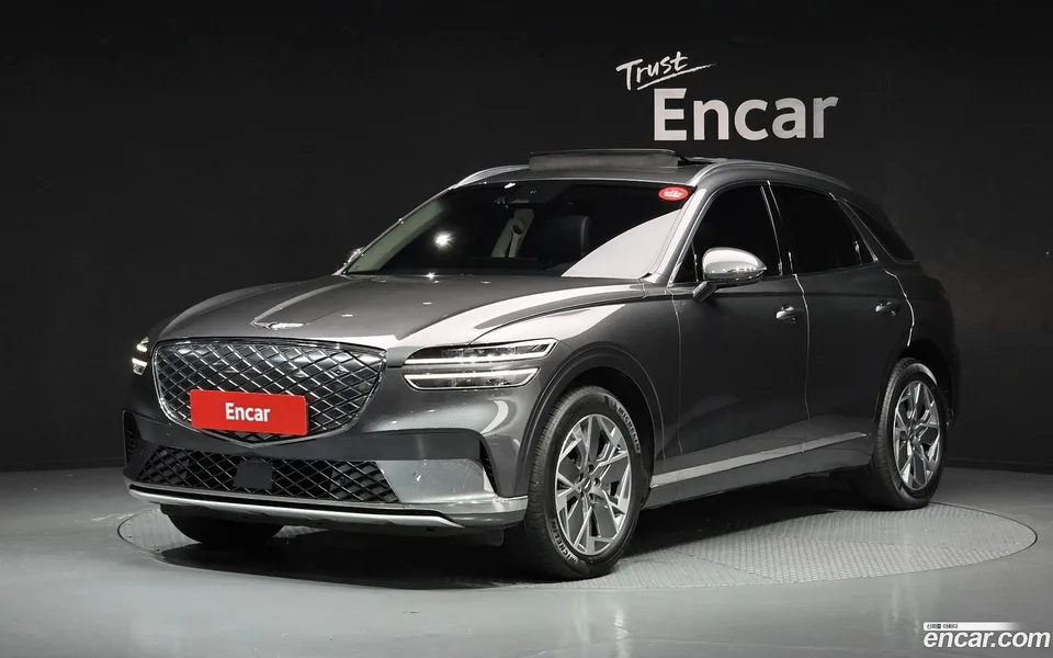 Genesis Electrified GV70 e-AWD 2022 — фото 1, купить с доставкой в Москву
