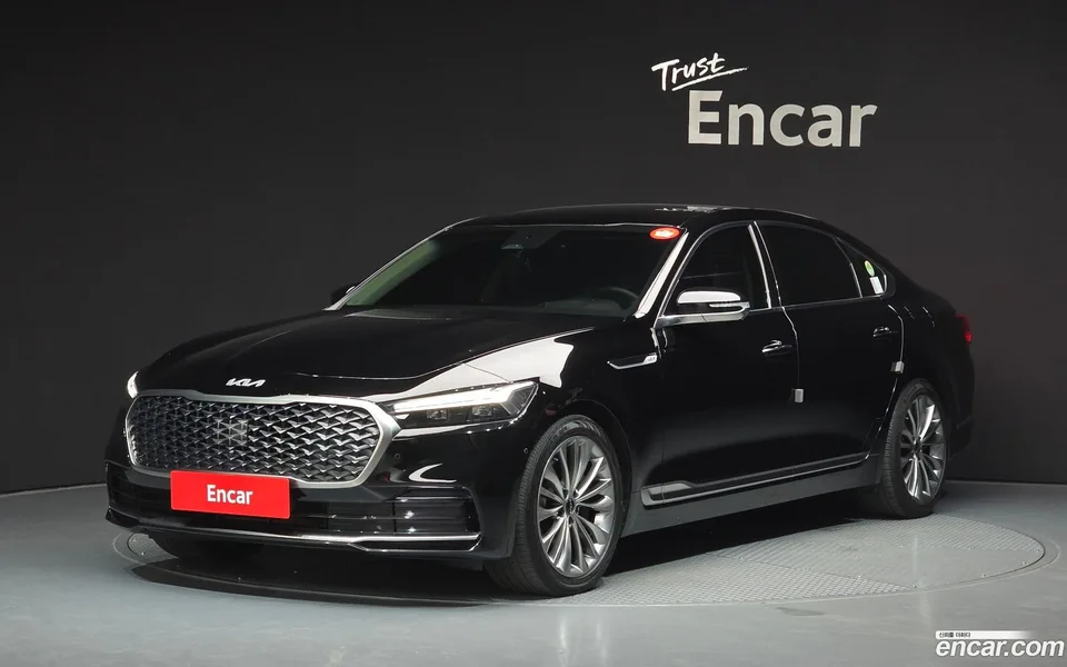 Kia K9 3.3 GDI AWD 2023 — photo 1, buy with delivery to Moscow
