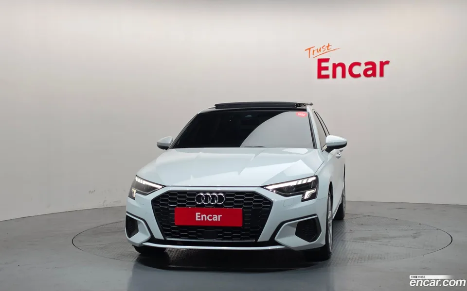 Audi A3 (8Y) 40 TFSI 2023 — thumbnail 3