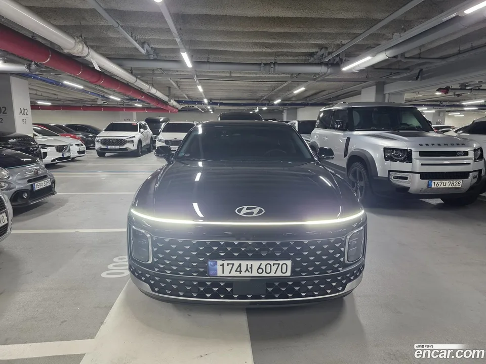 Hyundai Grandeur 2.5 2WD 2023 — photo 1, buy with delivery to Moscow