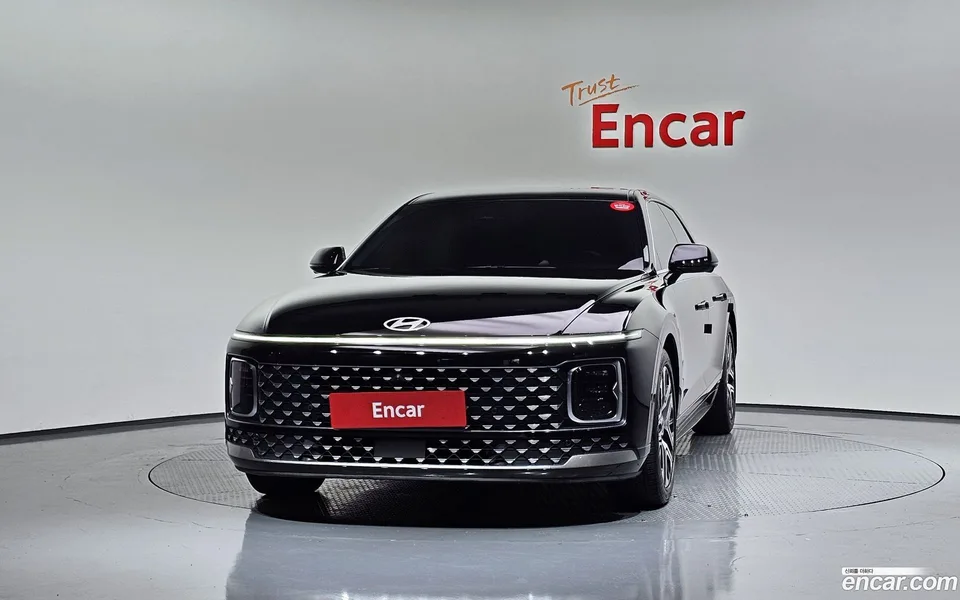 Hyundai Grandeur 2.5 2WD 2023 — thumbnail 3