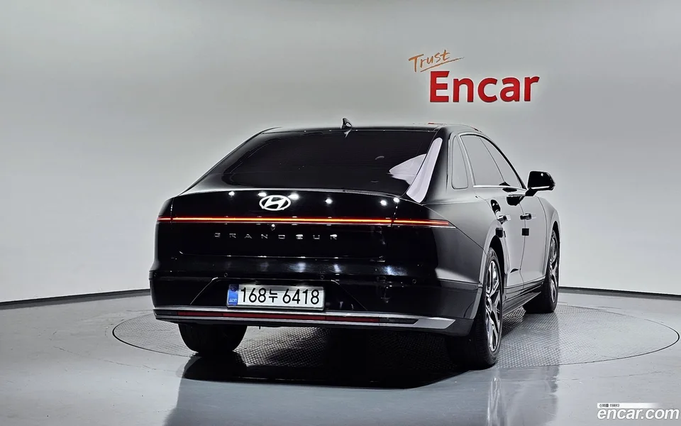 Hyundai Grandeur 2.5 2WD 2023 — thumbnail 4
