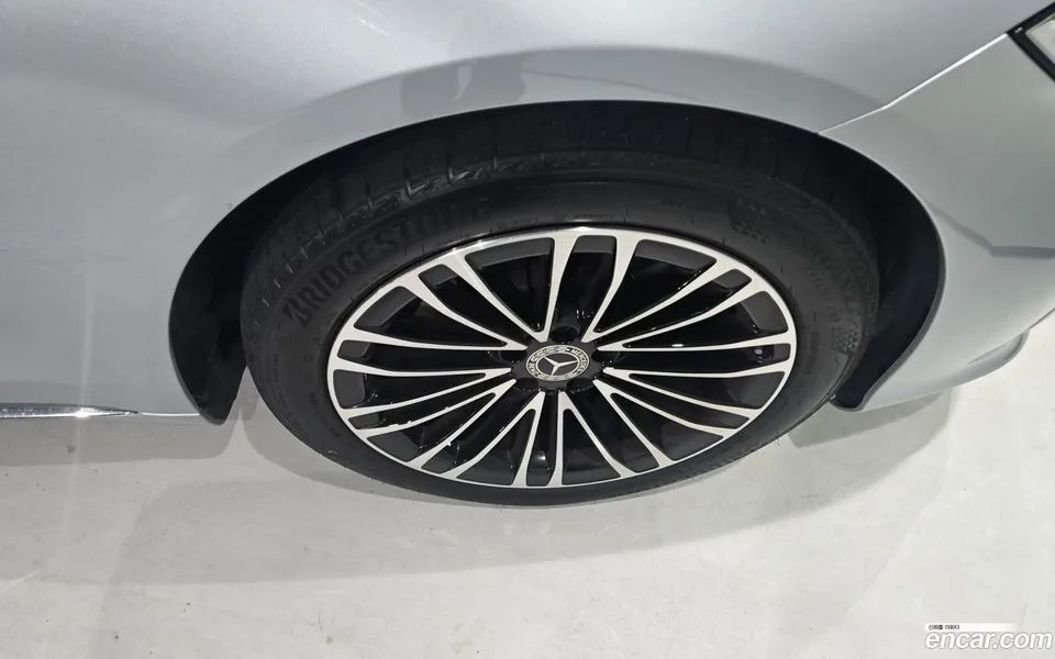 Mercedes-Benz S-Class S350 d 4MATIC 2025 — миниатюра 5