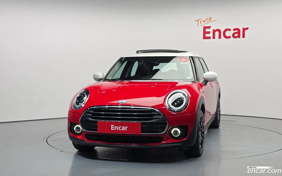MINI Cooper Clubman 2023 — thumbnail 3