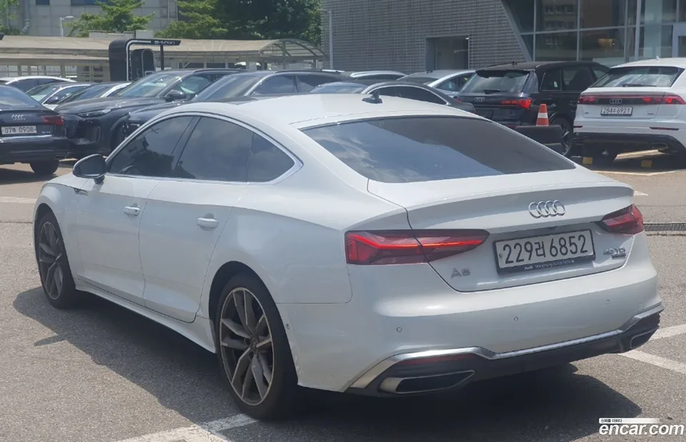 Audi A5 40 TDI 2023 — миниатюра 5