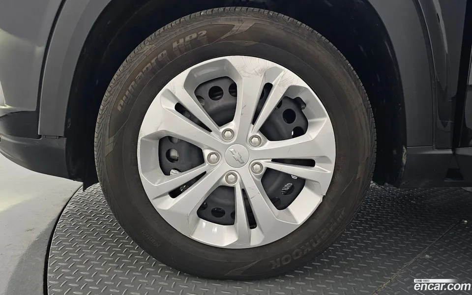 Chevrolet Trax Crossover 1.2 LS 2024 — миниатюра 2