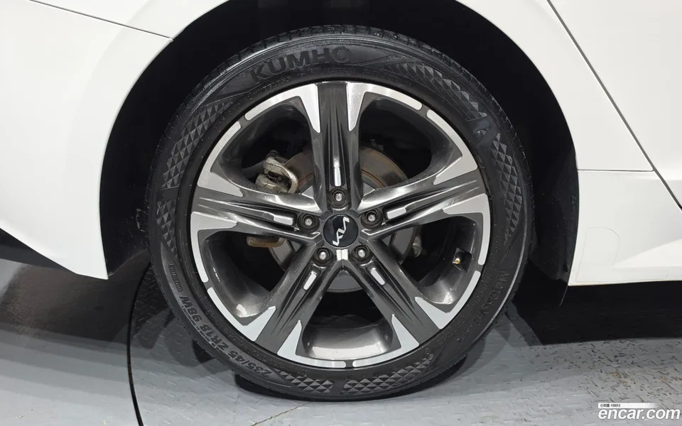 Kia K5 2.0 2022 — thumbnail 2