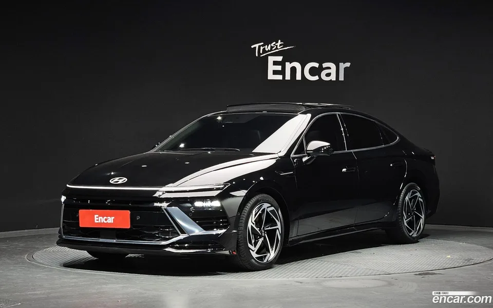 Hyundai Sonata The Edge 2.0 2024 — photo 1, buy with delivery to Moscow