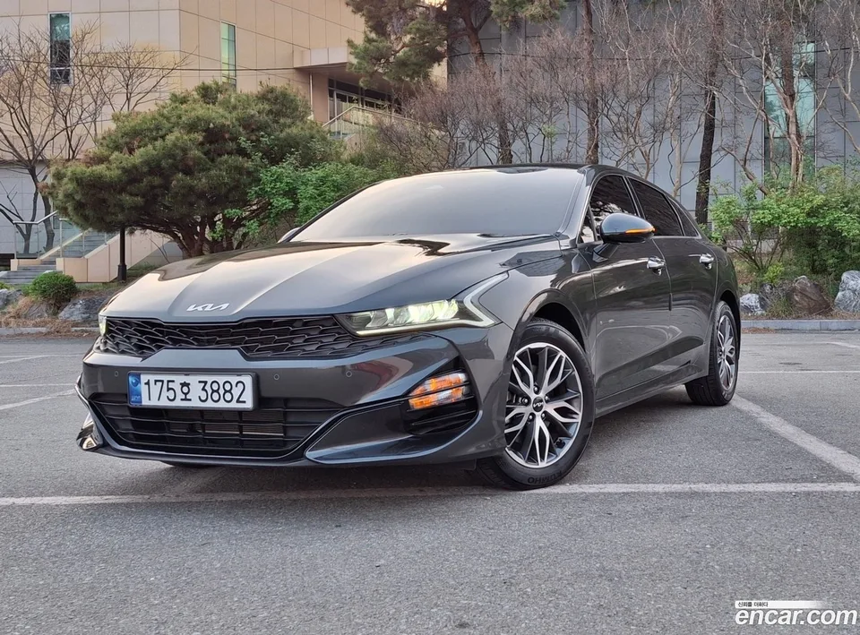 Kia K5 2.0 2023 — миниатюра 3