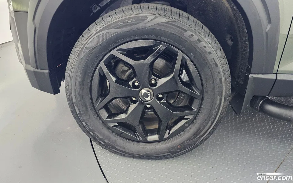 KG Mobility Rexton Sports Khan 2.2 4WD 2024 — thumbnail 2