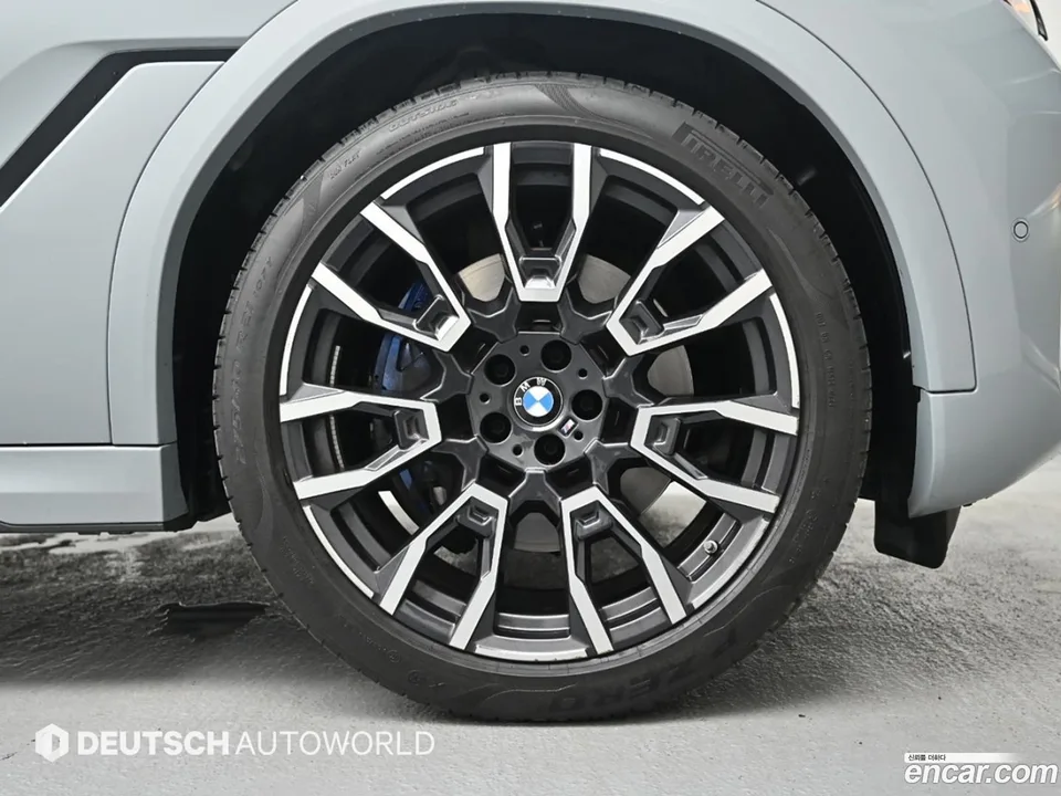BMW X6 xDrive40i M 2024 — миниатюра 2