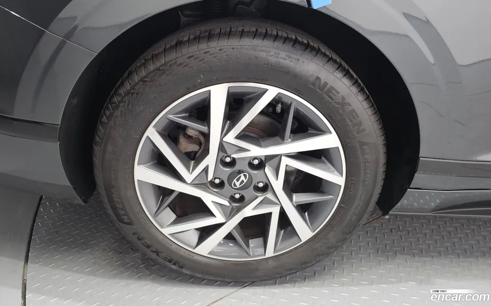 Hyundai Grandeur Hybrid 2023 — thumbnail 5