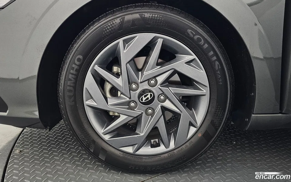 Hyundai Avante CN7 1.6 2025 — thumbnail 5