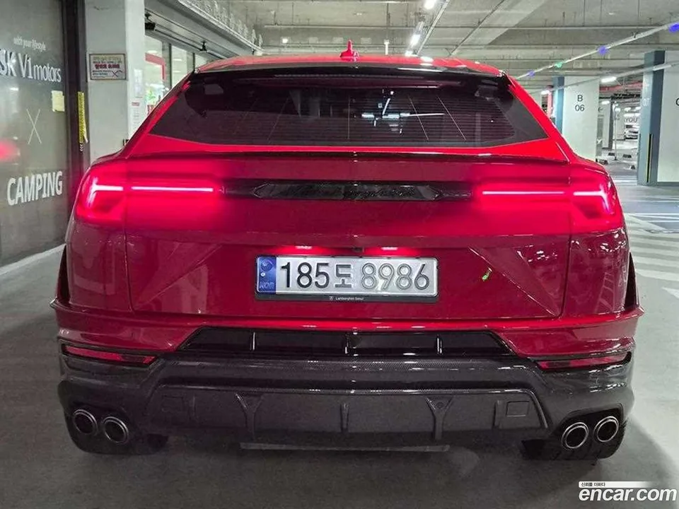 Lamborghini Urus 4.0 V8 2023 — thumbnail 2