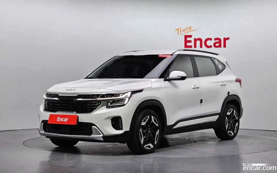 Kia Seltos 1.6 2WD 2024 — photo 1, buy with delivery to Moscow