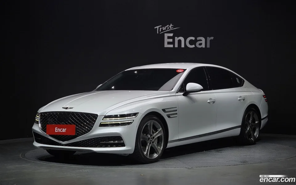 Genesis G80 3.5 AWD 2022 — photo 1, buy with delivery to Moscow