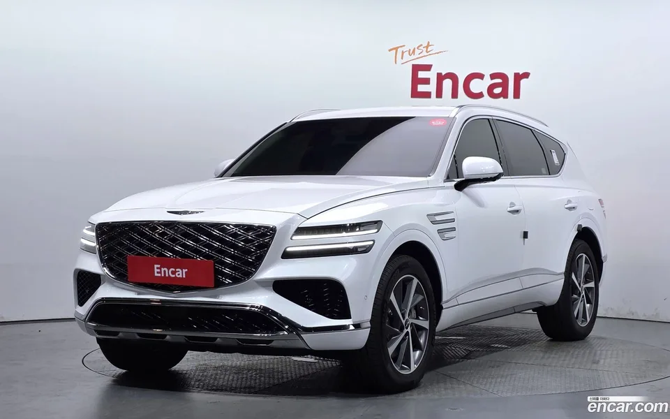 Genesis GV80 2.5T AWD 2024 — фото 1, купить с доставкой в Москву