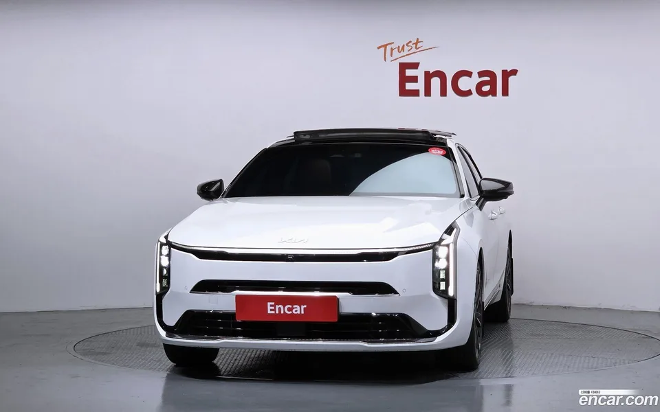 Kia K8 Hybrid 2025 — thumbnail 3