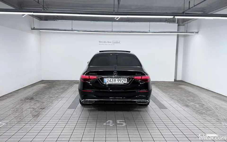 Mercedes-Benz S-Class S400 d 4MATIC 2023 — thumbnail 4