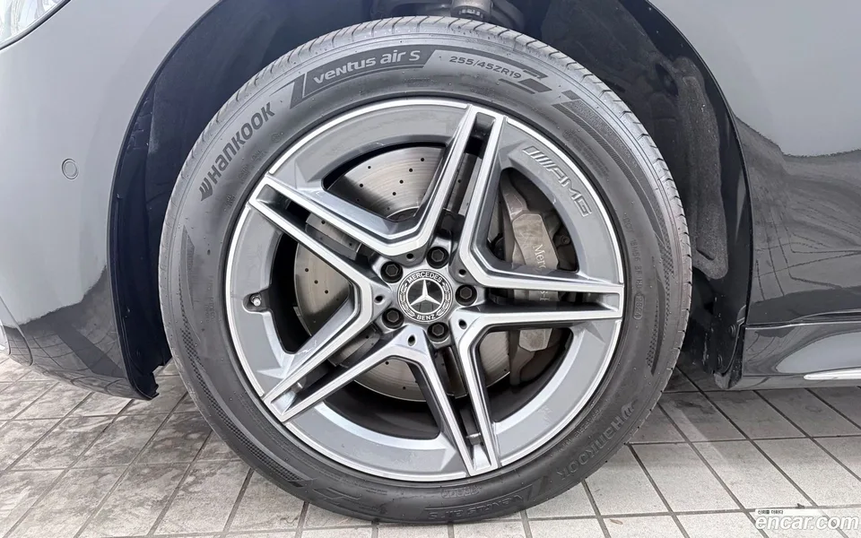 Mercedes-Benz S-Class S400 d 4MATIC 2023 — thumbnail 5