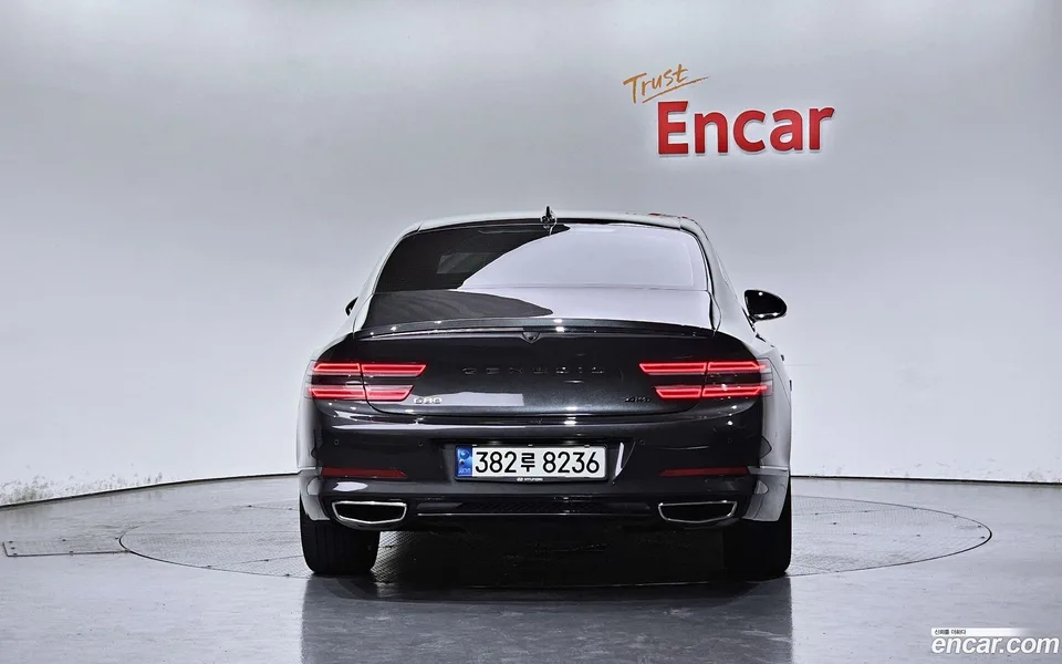 Genesis G80 2.5 AWD 2023 — thumbnail 4