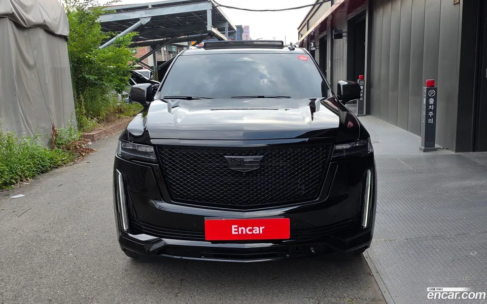Cadillac Escalade 6.2 ESV 2023 — thumbnail 3