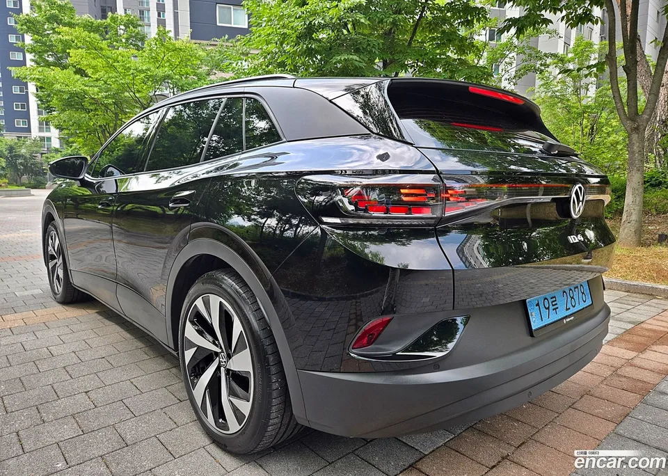 Volkswagen ID.4 2023 — миниатюра 2