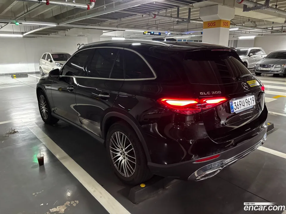 Mercedes-Benz GLC-Class GLC300 4MATIC 2026 — миниатюра 2