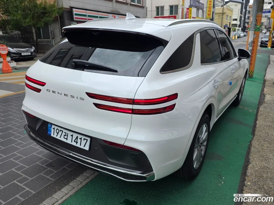 Genesis GV70 2.5T 2WD 2026 — миниатюра 3