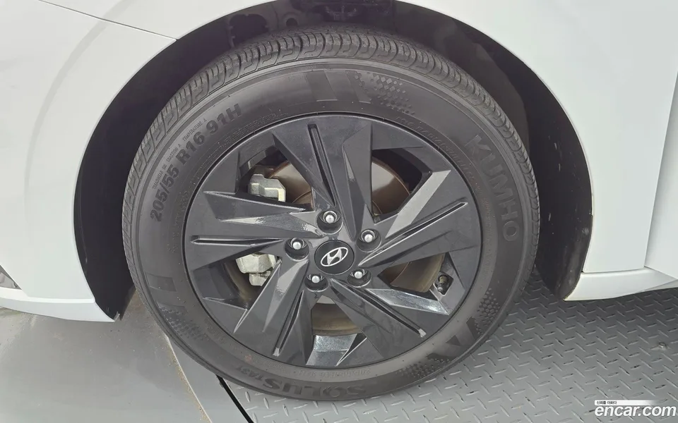 Hyundai Avante 1.6 2023 — thumbnail 2