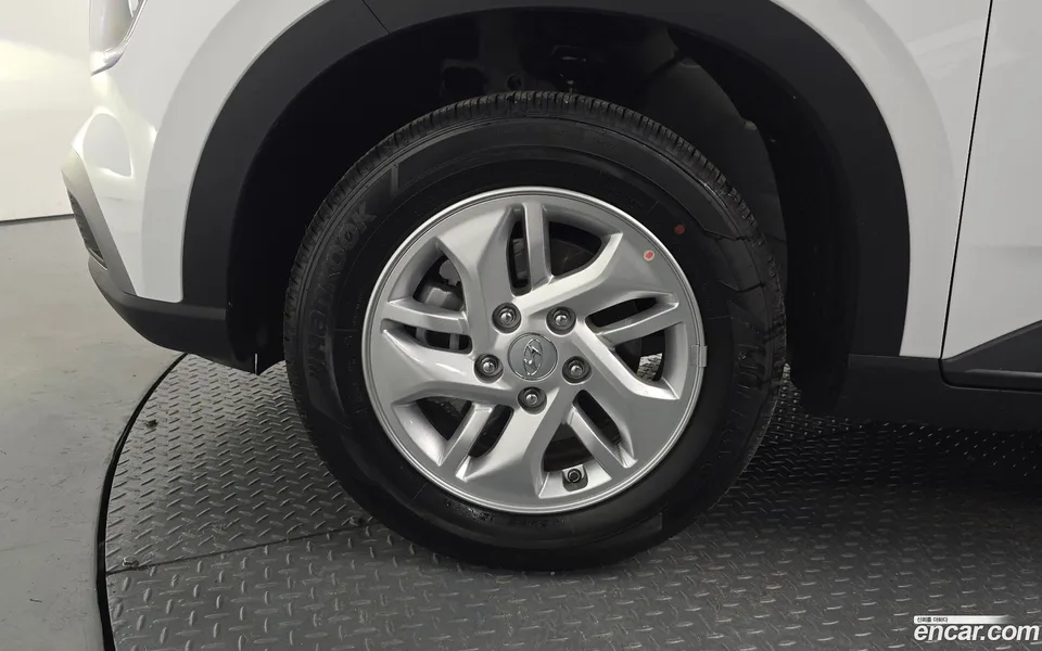 Hyundai Venue 1.6 2025 — thumbnail 2