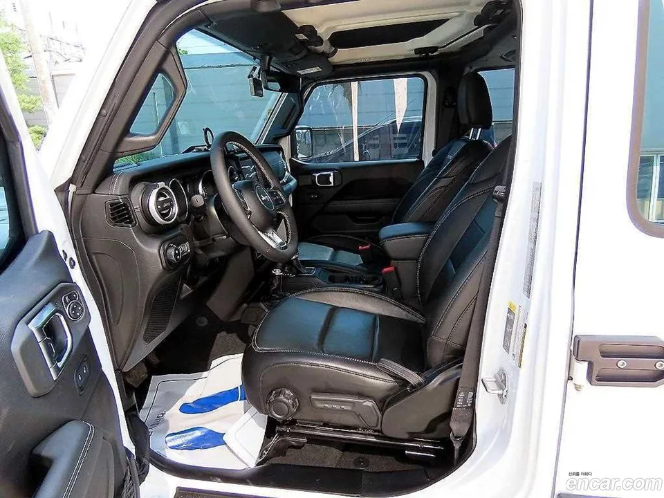 Jeep Wrangler 2.0 4 2023 — thumbnail 2