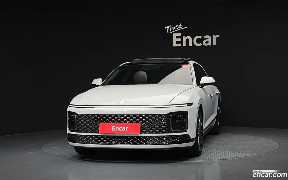 Hyundai Grandeur Hybrid 2024 — thumbnail 3