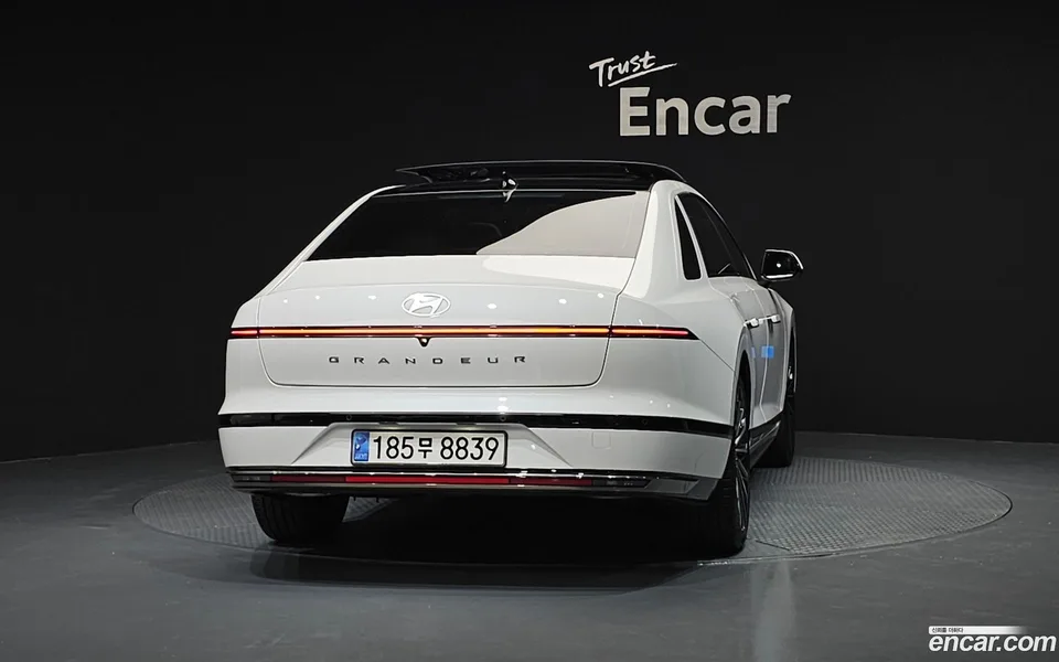 Hyundai Grandeur Hybrid 2024 — thumbnail 4