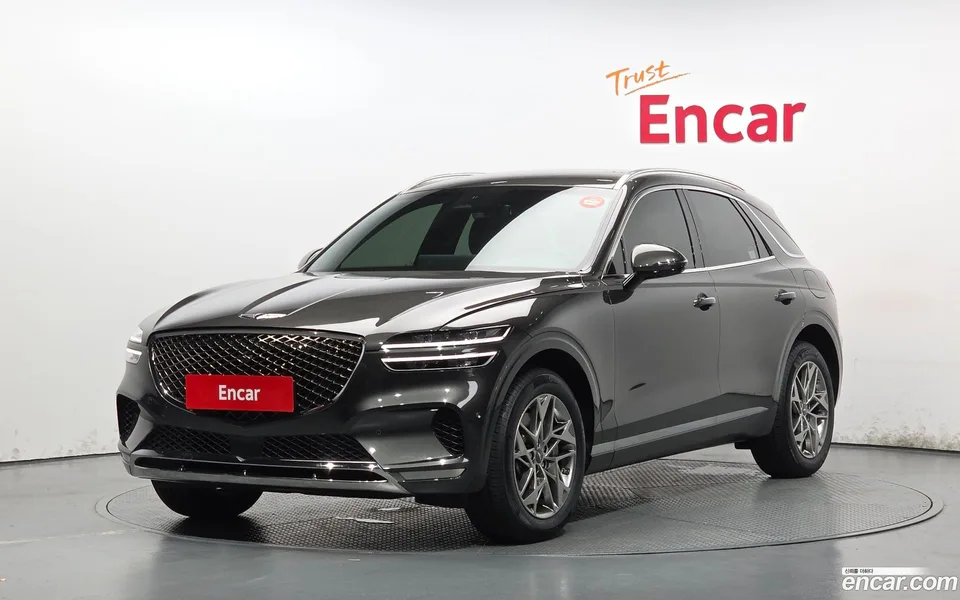 Genesis GV70 2.5T AWD 2024 — photo 1, buy with delivery to Moscow