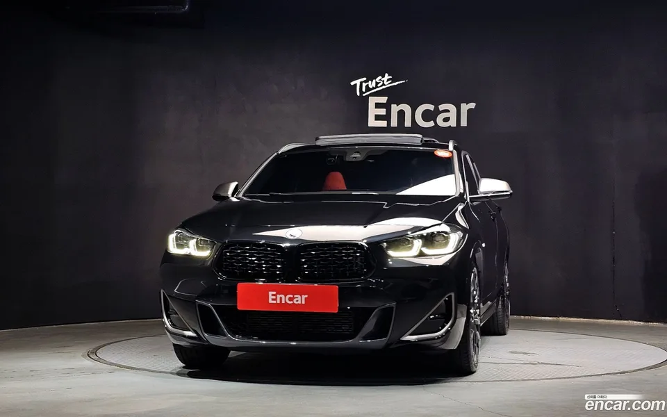 BMW X2 xDrive M35i 2022 — thumbnail 3