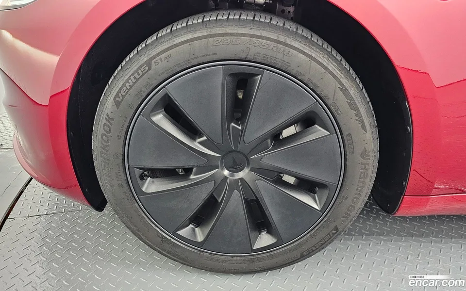 Tesla Model 3 AWD 2024 — thumbnail 5