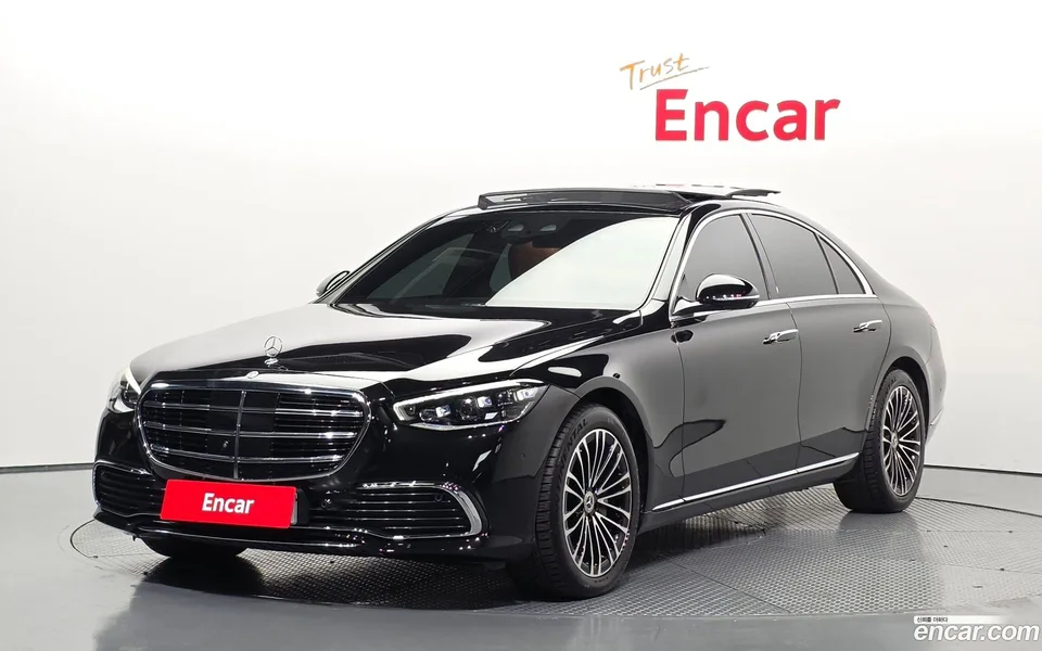 Mercedes-Benz S-Class S350 d 2022 — photo 1, buy with delivery to Moscow