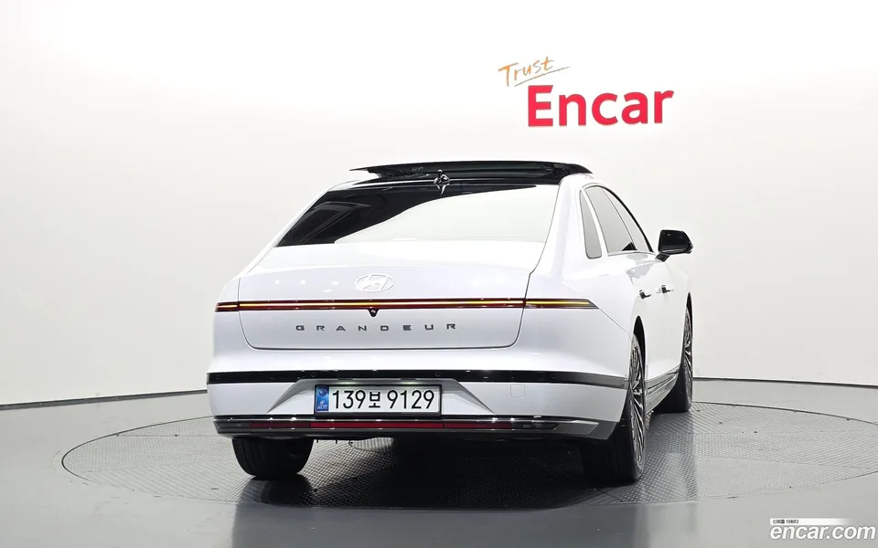 Hyundai Grandeur 2.5 2WD 2025 — thumbnail 4