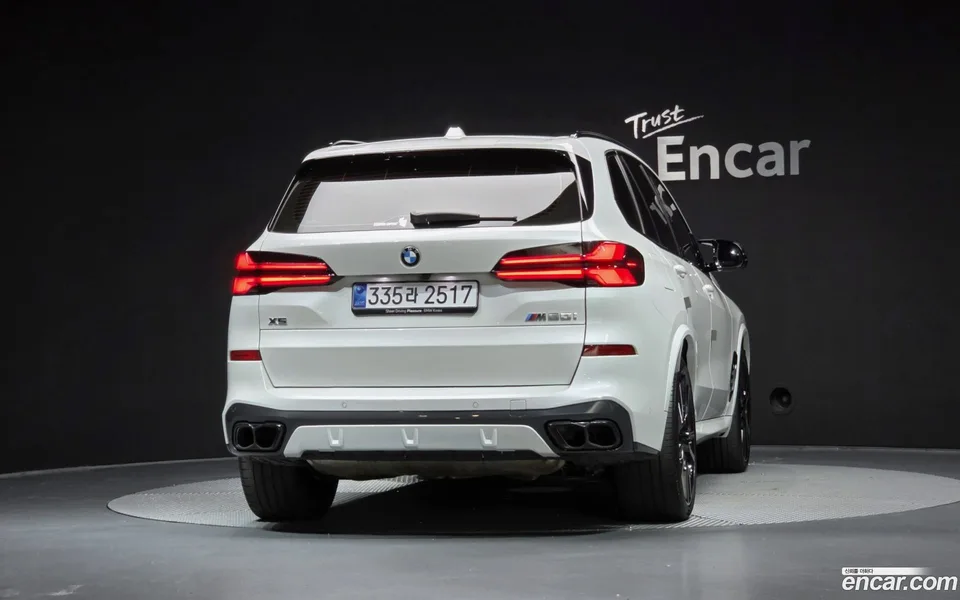 BMW X5 M60i 2025 — thumbnail 4